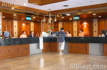Grand Tower Inn Sukhumvit Hotel 2